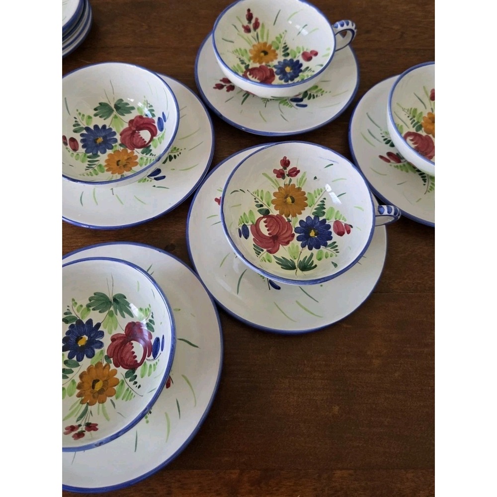Santarelli Italian Art Pottery Esspresso & Cap Sets Hand Painted Signed 20 Piece